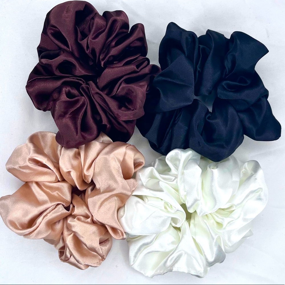 M Nude Tone 4pck La Bijoux Cabello Satin Silk Luxury Scrunchies